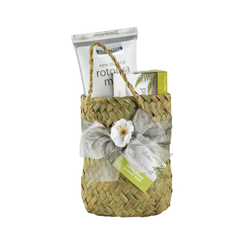 Wild Ferns Rotorua Mud Facial Scrub Woven Basket Gift Set